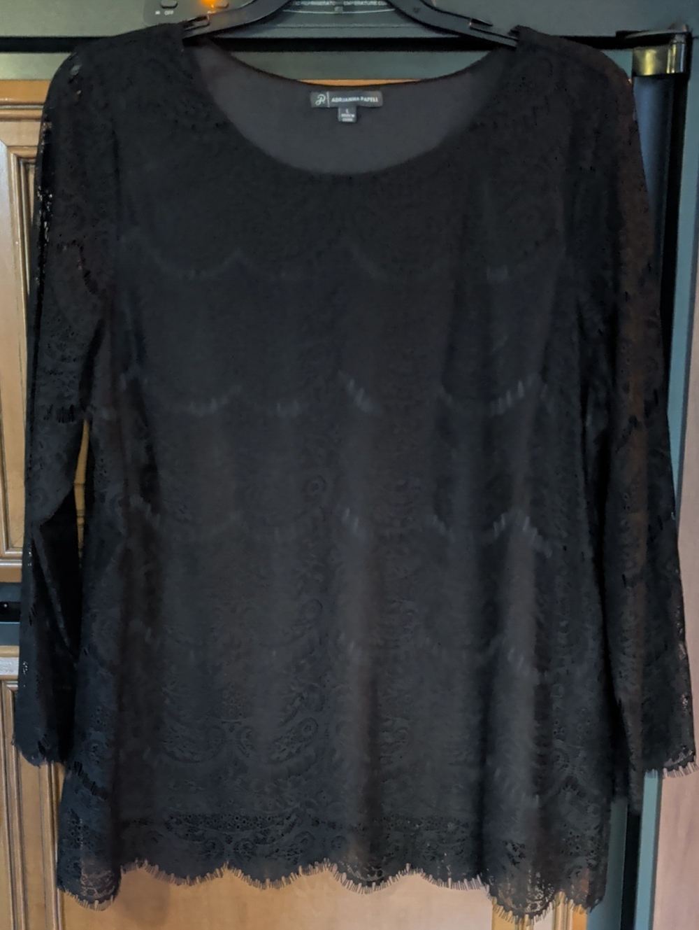 Adrianna Papell Black Lace Long Sleeve Top